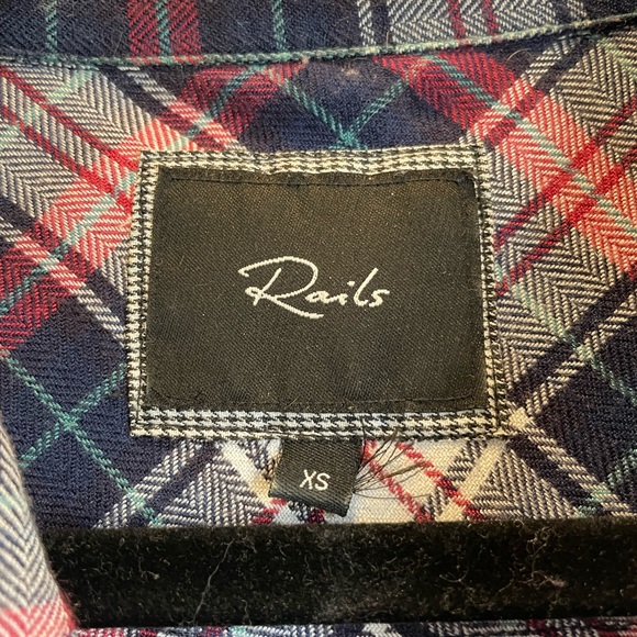 Rails Hunter button down, size small, good condition - Picture 2 of 2